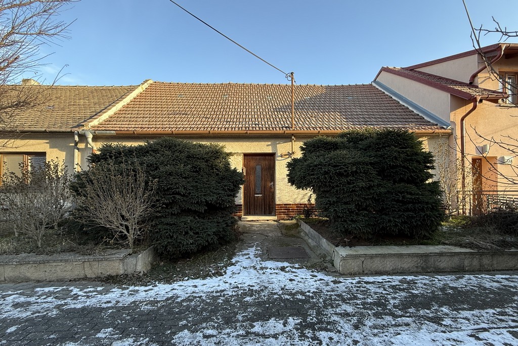 PRODEJ RODINNÉHO DOMU 3+1 V HRUŠOVANECH U BRNA