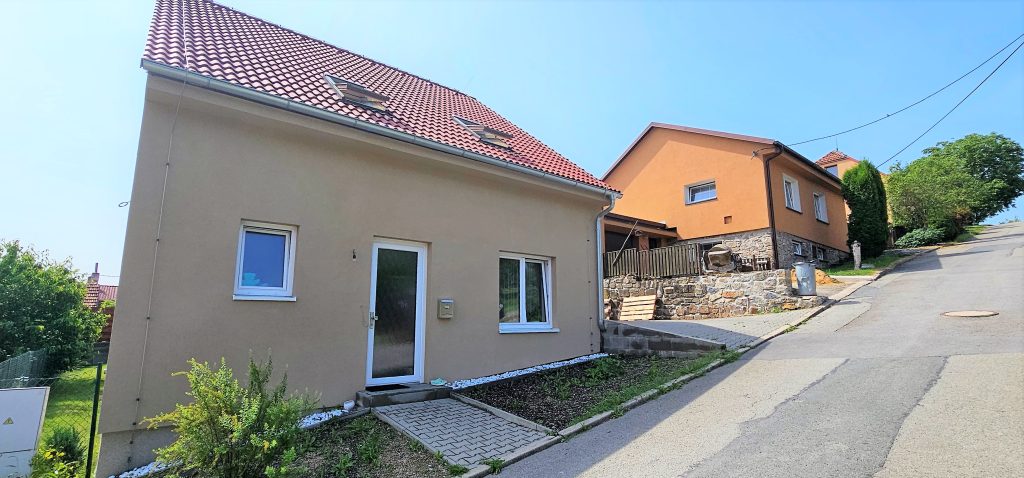 NABÍDKA PRONÁJMU NOVOSTAVBY RD 6+KK,VEVERSKÉ KNÍNICE, OKRES BRNO-VENKOV